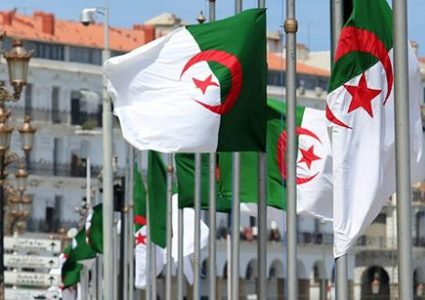 الجزائر تتفق مع 13 دولة لطرد "إسرائيل" من الاتحاد الإفريقي