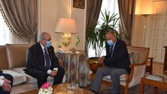 أبو الغيط يبحث مع وزير خارجية الجزائر مستجدات القضية الفلسطينية