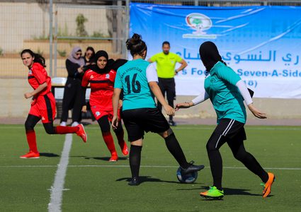 فوز عيبال والأكاديمية المقدسية في دوري سباعيات الأندية النسوية