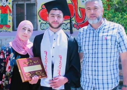 أبناء الشهداء والأسرى يتفوقون بالثانوية العامة