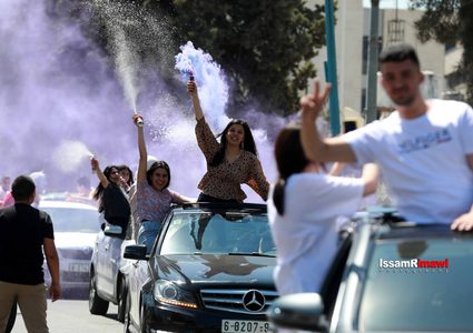 الطالبة آية عمر تطمح لدراسة هندسة الحاسوب