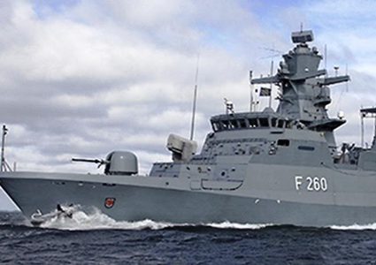 مسقط ترسل سفنا حربية إلى منطقة حادث سفينة "أسفالت برينسيس"
