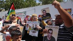 الخليل: وقفة إسناد للأسرى المضربين عن الطعام