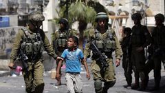 نادي الأسير: تصاعد الاعتداءات بحق الأسرى الأطفال