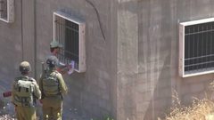 الاحتلال يخطر بوقف البناء بمنزل شرق قلقيلية