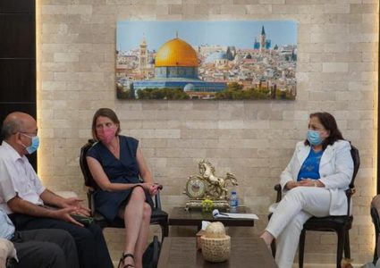 الكيلة تبحث مع الأونروا سبل تعزيز التعاون في المجال الصحي