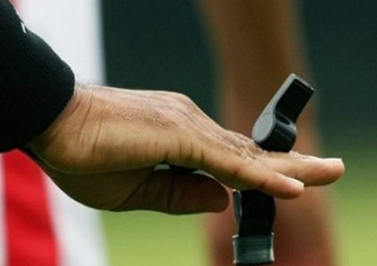 استمرار إعداد حكام كرة القدم للموسم الرياضي الجديد