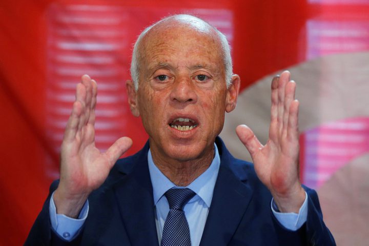 سعيد: إعفاء مسؤولين من مناصب حساسة