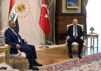 الكاظمي يدعو أردوغان لحضور اجتماع قادة دول الجوار في بغداد