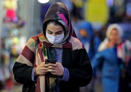 تسجيل أكثر من 40 ألف إصابة و588 وفاة جديدة بكورونا في إيران