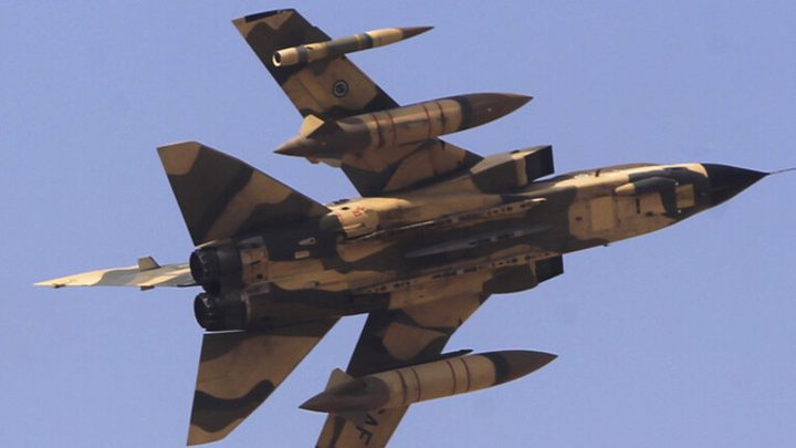 الجيش اليمني يؤكد مقتل "قيادات" حوثية بغارات التحالف