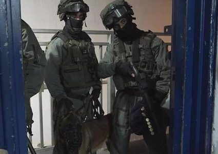 نادي الأسير: سجن "النقب" يشهد توترا