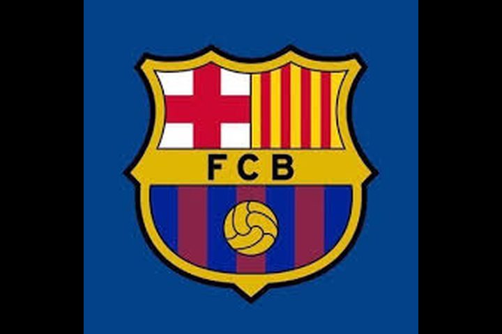برشلونة يُكثف جهوده لحل ورطة ديباي