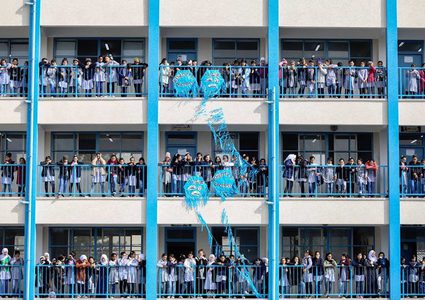 وضع خطة دراسية مرنة لمراعاة تطور الوضع الوبائي في غزة