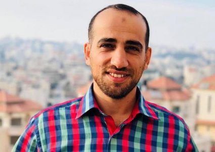 الاحتلال يعزل الأسير علاء الأعرج بظروف سيئة في "مجدو"