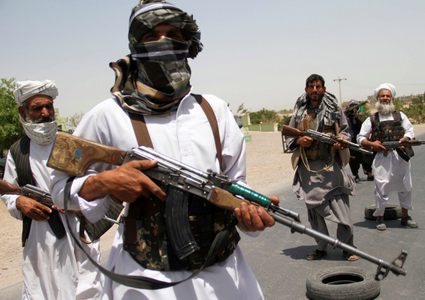 طالبان تبدأ بسحب الأسلحة من السكان في أفغانستان