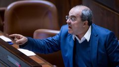 بعد حادثة الجندي في الخليل.. الطيبي يتلقى تهديدات بالقتل