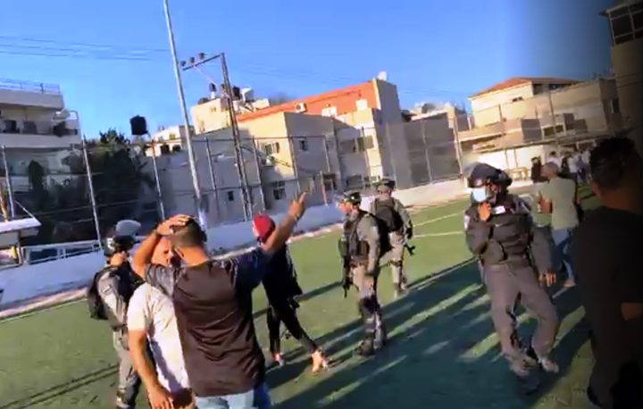 قوات الاحتلال تقتحم حفلا لتكريم طلبة الثانوية العامة في العيسوية