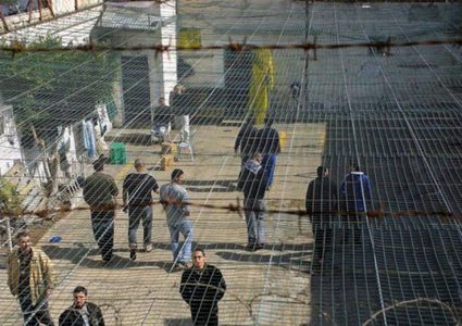 9 أسرى يواصلون إضرابهم المفتوح عن الطعام رفضا لاعتقالهم الاداري