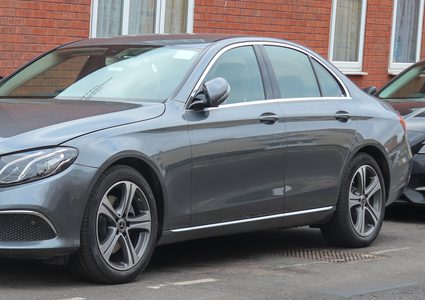 متى يجب عليك تغيير سيارتك ؟