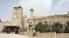 أوقاف الخليل تدعو المواطنين لتكثيف تواجدهم في الحرم الابراهيمي