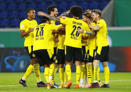 فرايبورغ يلحق الهزيمة الأولى بدورتموند منذ 11 عاما