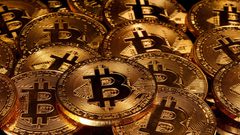 عملة "البيتكوين" ترتفع إلى 50 ألف دولار لأول مرة منذ 15 مايو