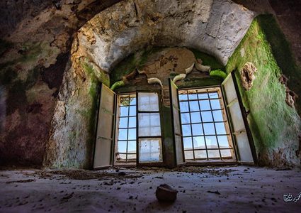 البلدة القديمة من قرية عبوين