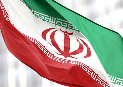 طهران تعلق على ملف توريد النفط إلى لبنان