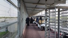 الاحتلال يعتقل تاجرًا على حاجز بيت حانون