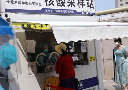 الصين تسجل 35 إصابة جديدة بكورونا جميعها حالات وافدة