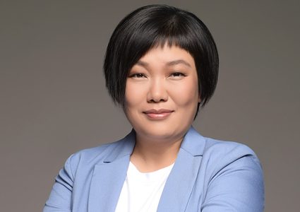 من مُعلمة متواضعة إلى أغنى سيدات روسيا