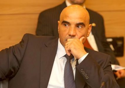 إصابة وزير إسرائيلي بكورونا عقب مشاركته في اجتماع مع بينيت