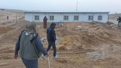 الاحتلال يهدم أساسات مسجد وبئر مياه جنوب الخليل