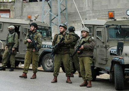 الاحتلال يقتحم جنين ويعتقل شابا