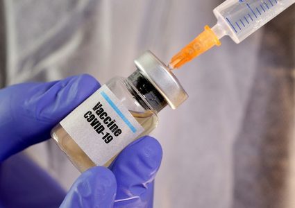 التربيةوالتعليم:سنبدأ بتطعيم طلبة المرحلة الثانوية الإثنين المقبل