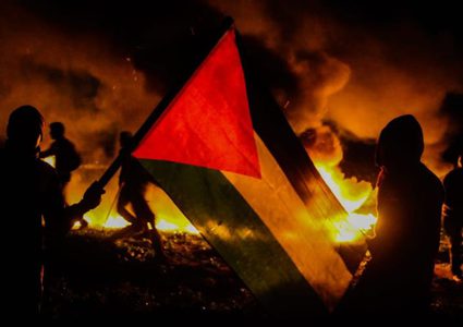 "الإرباك الليلي" تعلن عن عودة فعالياتها على الحدود الشرقية لغزة