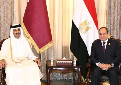 السيسي وأمير قطر يتفقان على استئناف التعاون