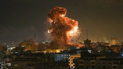 الاحتلال يقصف قطاع غزة