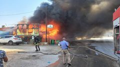 حريق يلتهم محال تجارية ببلدة دار صلاح شرق بيت لحم