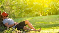 علماء يحذرون من القيلولة بعد الثالثة مساءً