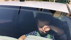 وفاة طفل إثر نسيانه داخل سيارة بالنقب