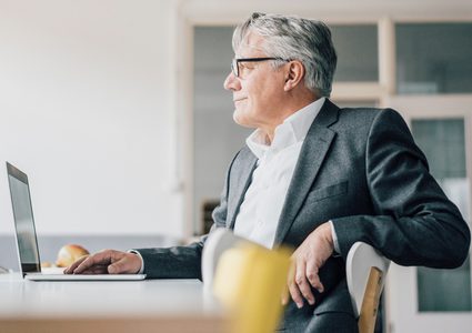 الفوائد الصحية للتخلي عن التقاعد المبكر