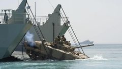 مناورات بحرية إسرائيلية–أميركية مشتركة في البحر الأحمر لأول مرة