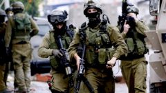 الاحتلال يحتجز عشرات الطلبة من مدرسة اللبن الساوية جنوب نابلس