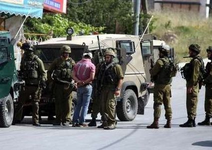 قوات الاحتلال تعتقل شابا من بلدة عقابا شمال طوباس