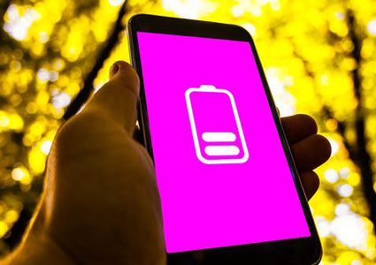 شحن الهاتف عبر الهواء حل نهائي لمشكلة البطاريات