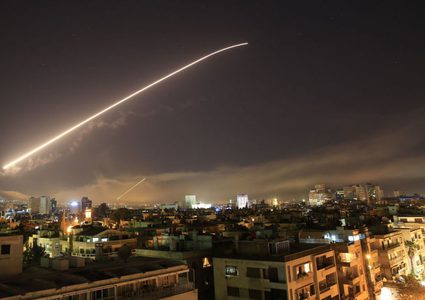 روسيا: الدفاعات الجوية السورية دمرت 21 صاروخا إسرائيليا