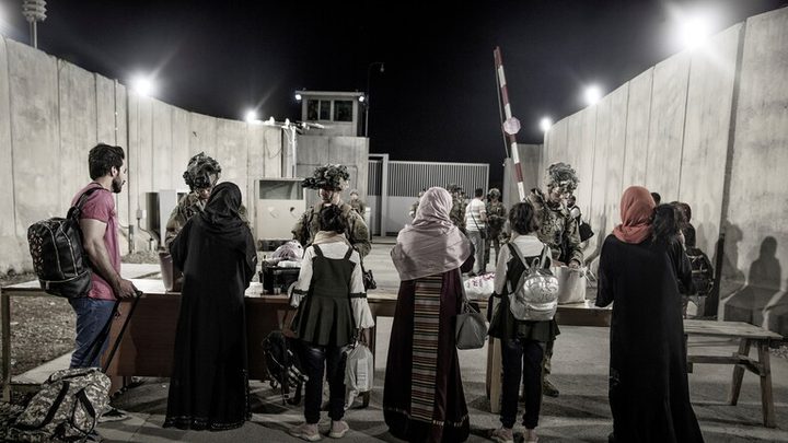 إدارة بايدن تنوي توسيع برنامج استقبال اللاجئين الأفغان