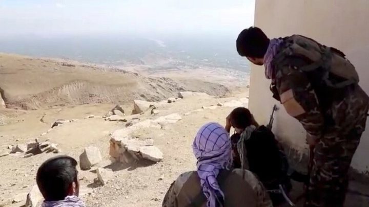 قائد الجيش الأمريكي: من المرجح اندلاع حرب أهلية شاملة بأفغانستان